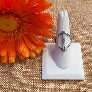 🆕 Maurices Silver Rhinestone Ring / Size 8